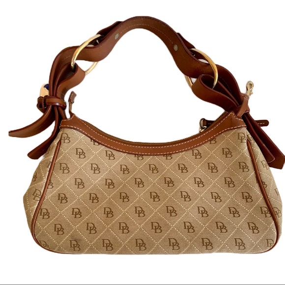 Dooney & Bourke Handbags - DOONEY & BOURKE Signature Logo Handbag Shoulder Bag Purse. Tan and Brown.